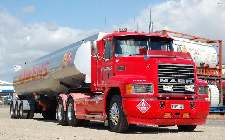 چالش‌های حمل کالاهای حجیم به مناطق آزاد ایران